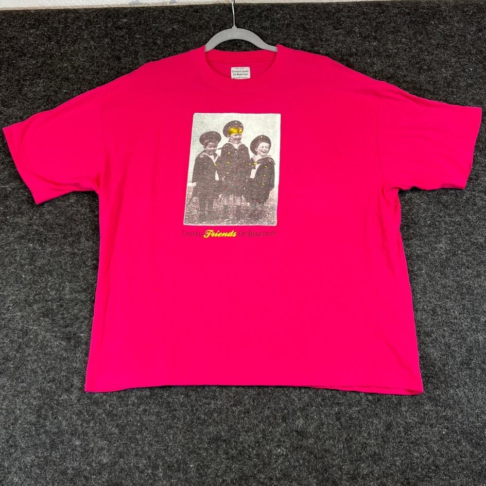 Vintage 80s United Colors of Benetton Friends T Shirt Pink Mens XL Made in Italy